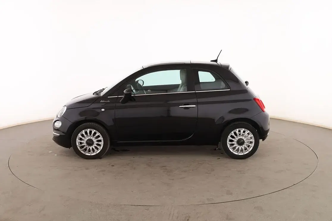 Usado Fiat 500 Dolcevita 70 CV (51 kW) 2023 Negro Berlina