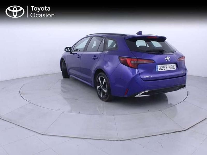 Usado Toyota Corolla Active 140 CV (102 kW) 2025 Azul Familiar