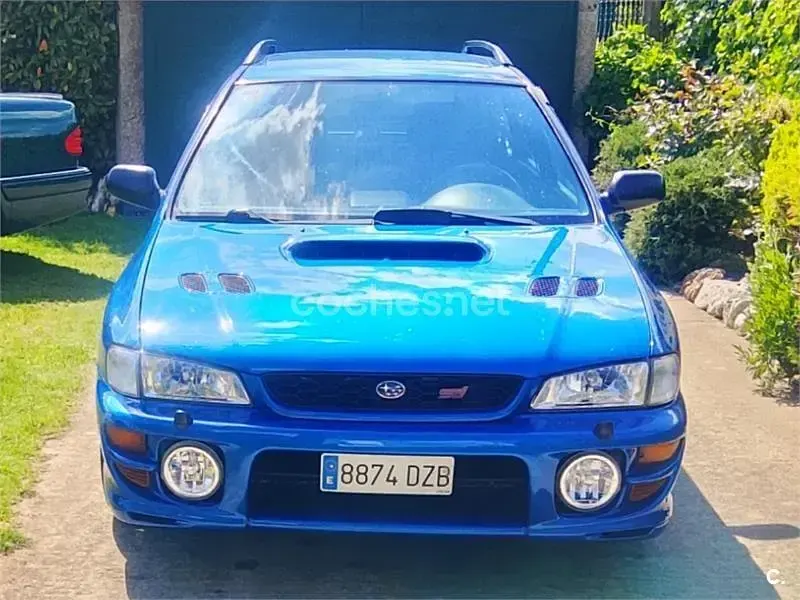 Usado Subaru Impreza GT 218 CV (160 kW) 1999 Azul Familiar