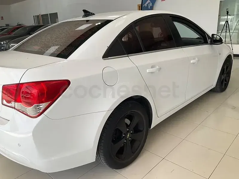 Usado Chevrolet Cruze LTZ 163 CV (119 kW) 2012 Blanco Berlina