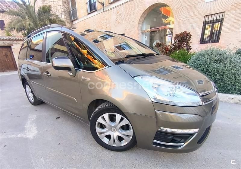 Usado Citroën C4 Picasso 112 CV (82 kW) 2012 Beige Monovolumen
