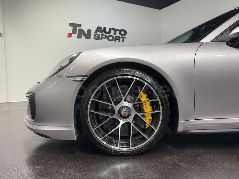 Usado Porsche 911 Turbo S 580 CV (426 kW) 2017 Gris / plata Coupe