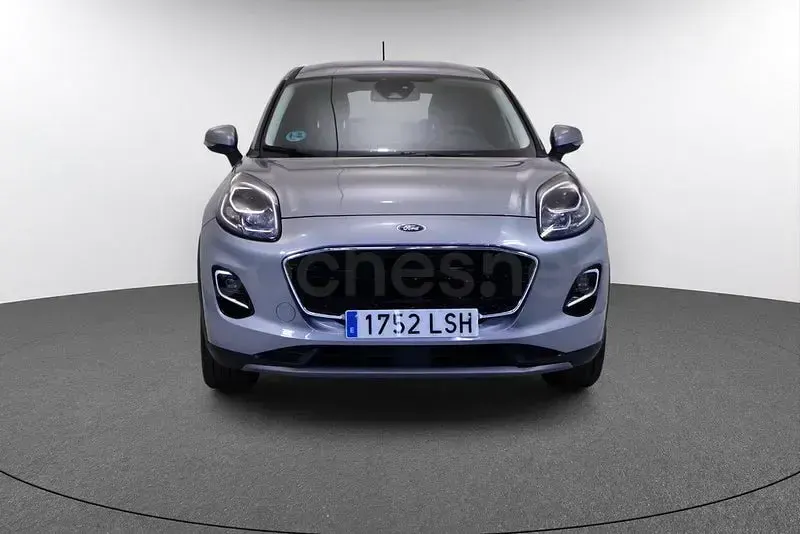 Usado Ford Puma Titanium 120 CV (88 kW) 2021 Gris / plata SUV