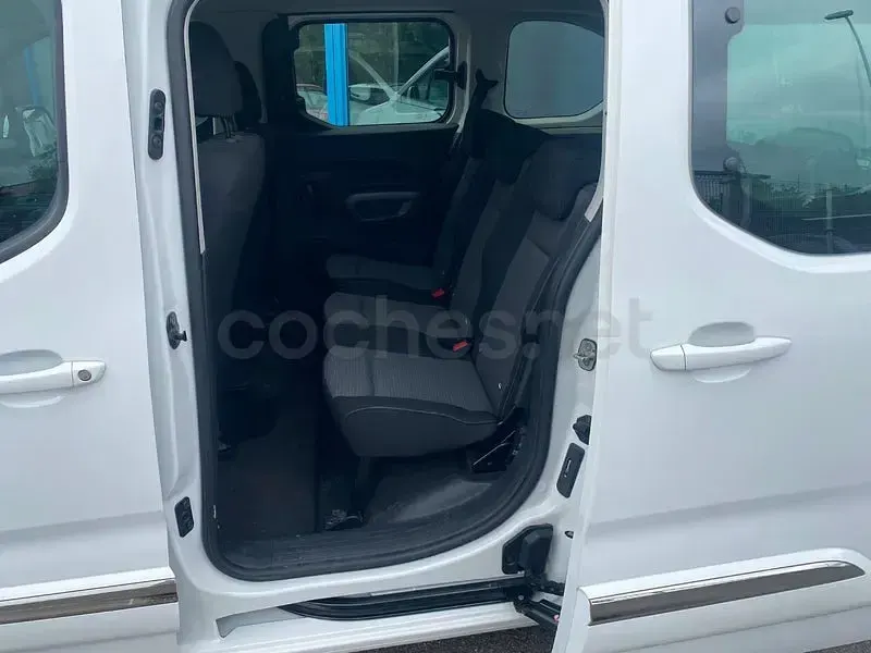 Usado Toyota Proace City City 102 CV (75 kW) 2021 Blanco Monovolumen