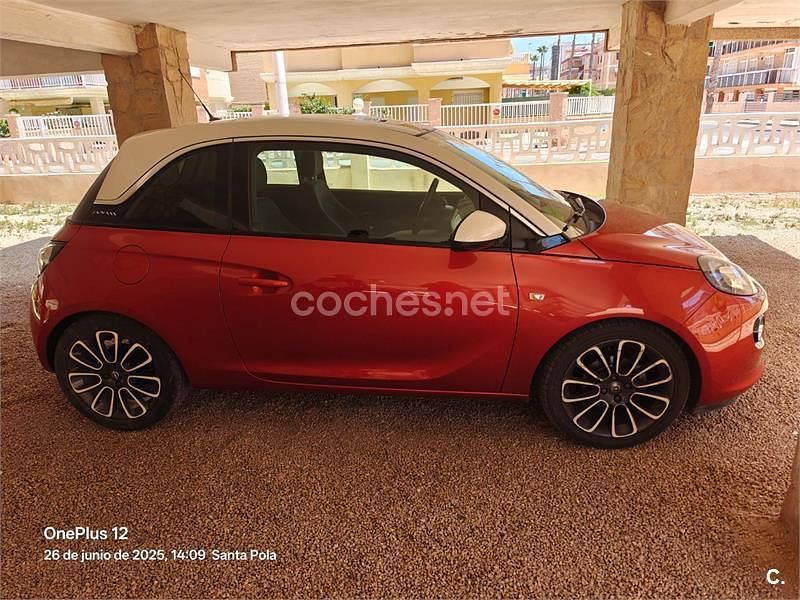 Usado Opel Adam Glam 87 HP (63 kW) 2015 Castanho Citadino