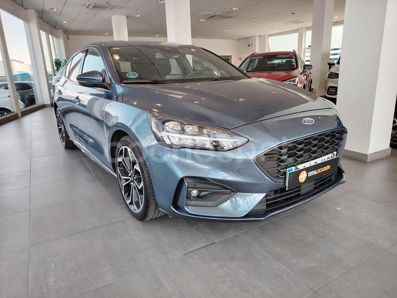 Azul Usado 2018 Ford Focus ST-Line Berlina | 18.990 € (Caro) - Imagen 1/4