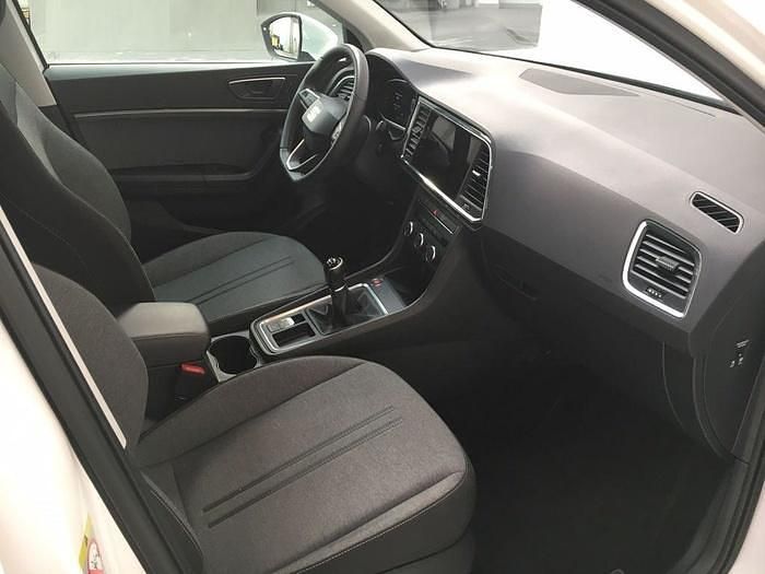 Usado Seat Ateca Style 150 CV (110 kW) 2025 Blanco SUV