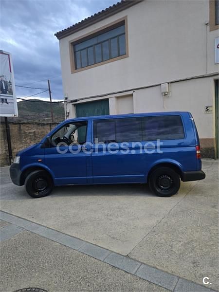 Azul Usado 2007 VW Caravelle Comfortline Monovolumen | 10.000 € - Imagen 1/4