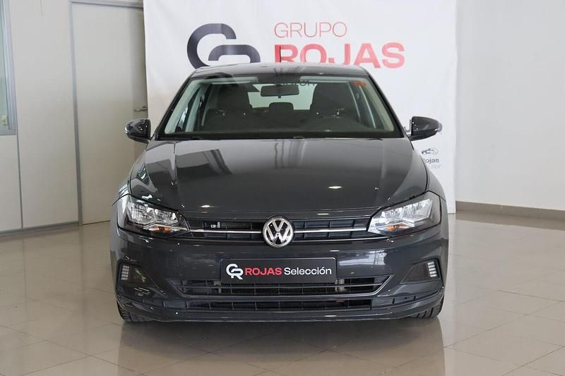 Usado VW Polo Advance 95 CV (69 kW) 2019 Gris Utilitario