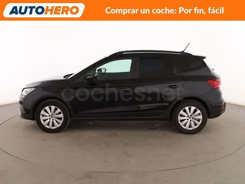 Usado Seat Arona Style 110 CV (80 kW) 2022 Negro SUV
