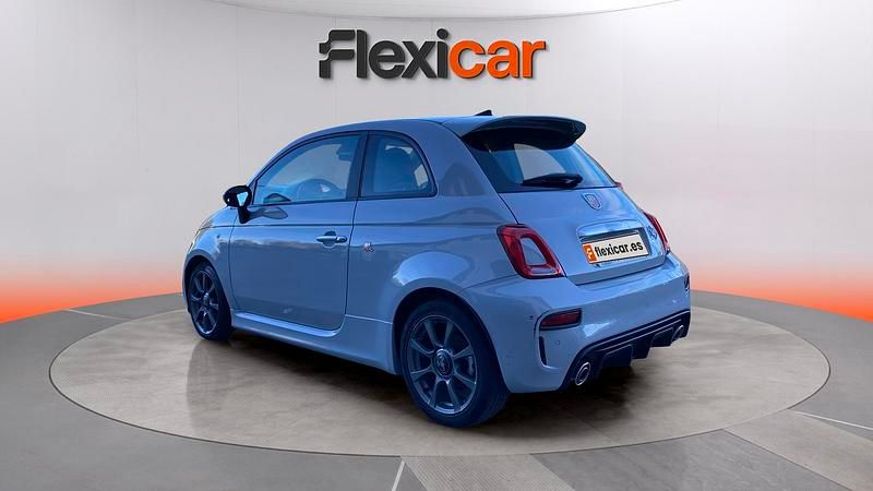 Usado Abarth 595 165 CV (121 kW) 2022 Gris Berlina