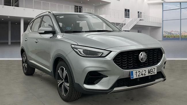 Usado MG ZS Comfort 106 CV (77 kW) 2022 Gris / plata SUV