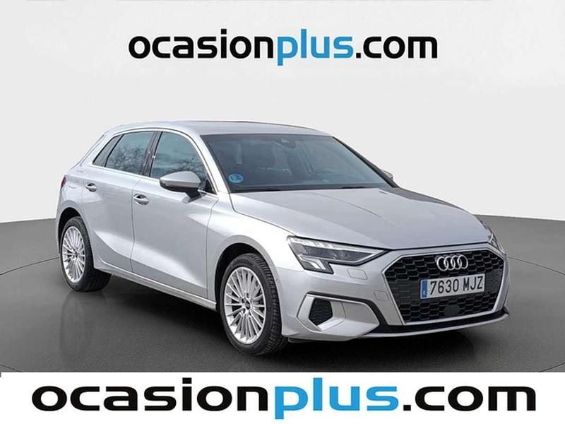 Usado Audi A3 Sportback Advanced 110 CV (80 kW) 2023 Plateado Utilitario