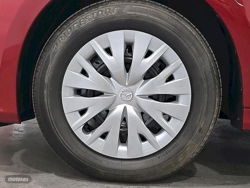 Nuevo Mazda 2 Prime-Line 116 CV (85 kW) 2025 Rojo Berlina