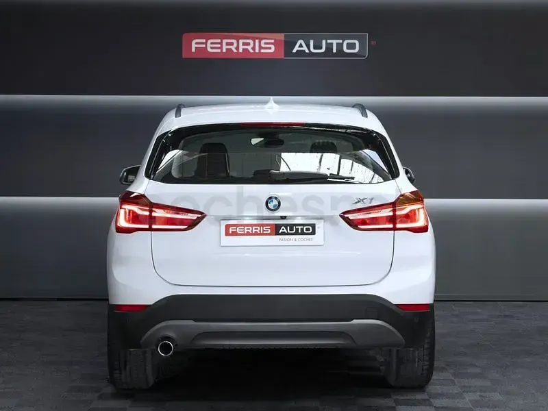 Usado BMW X1 Comfort Edition 150 CV (110 kW) 2017 Blanco SUV