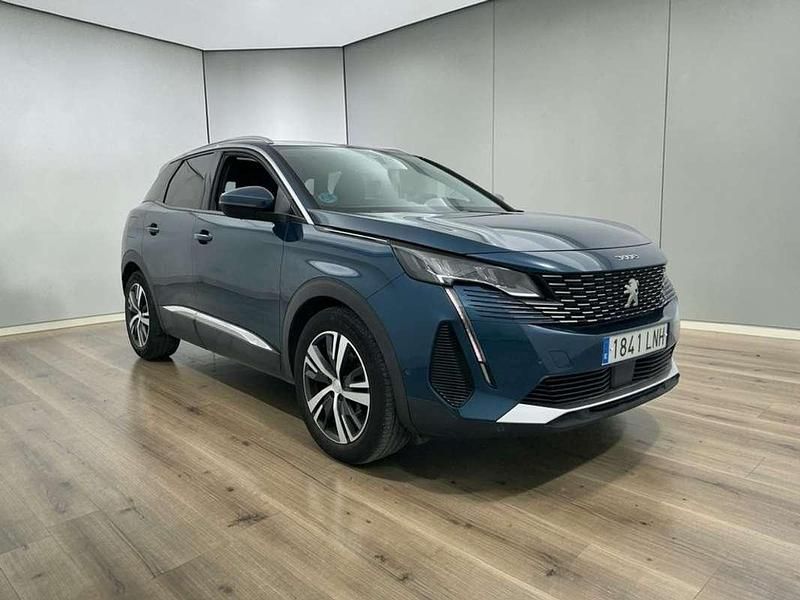 Usado Peugeot 3008 Allure 129 CV (94 kW) 2021 Azul SUV