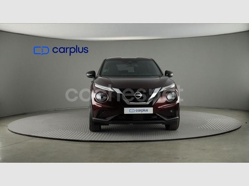 Usado Nissan Juke N-Connecta 114 CV (83 kW) 2025 Burgundy metalizado SUV