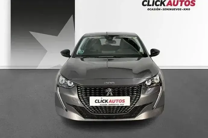 Usado Peugeot 208 Allure 100 CV (73 kW) 2022 Utilitario