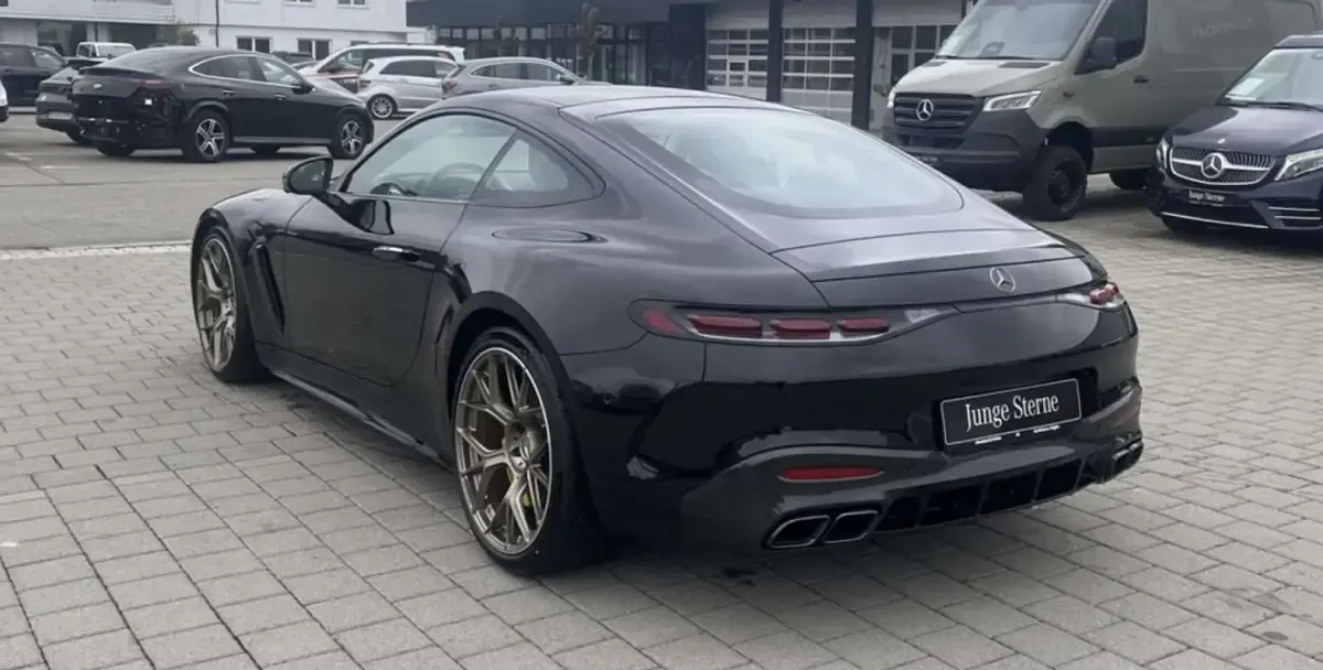 Usado Mercedes AMG GT AMG 586 CV (431 kW) 2023 Negro Coupe