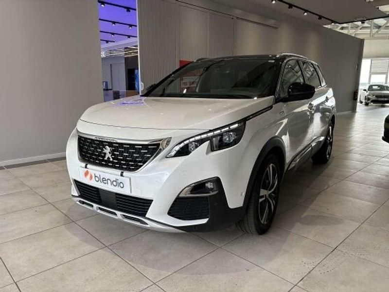 Blanco Usado 2017 Peugeot 5008 GT-line Monovolumen | 17.480 € (Precio justo) - Imagen 1/4