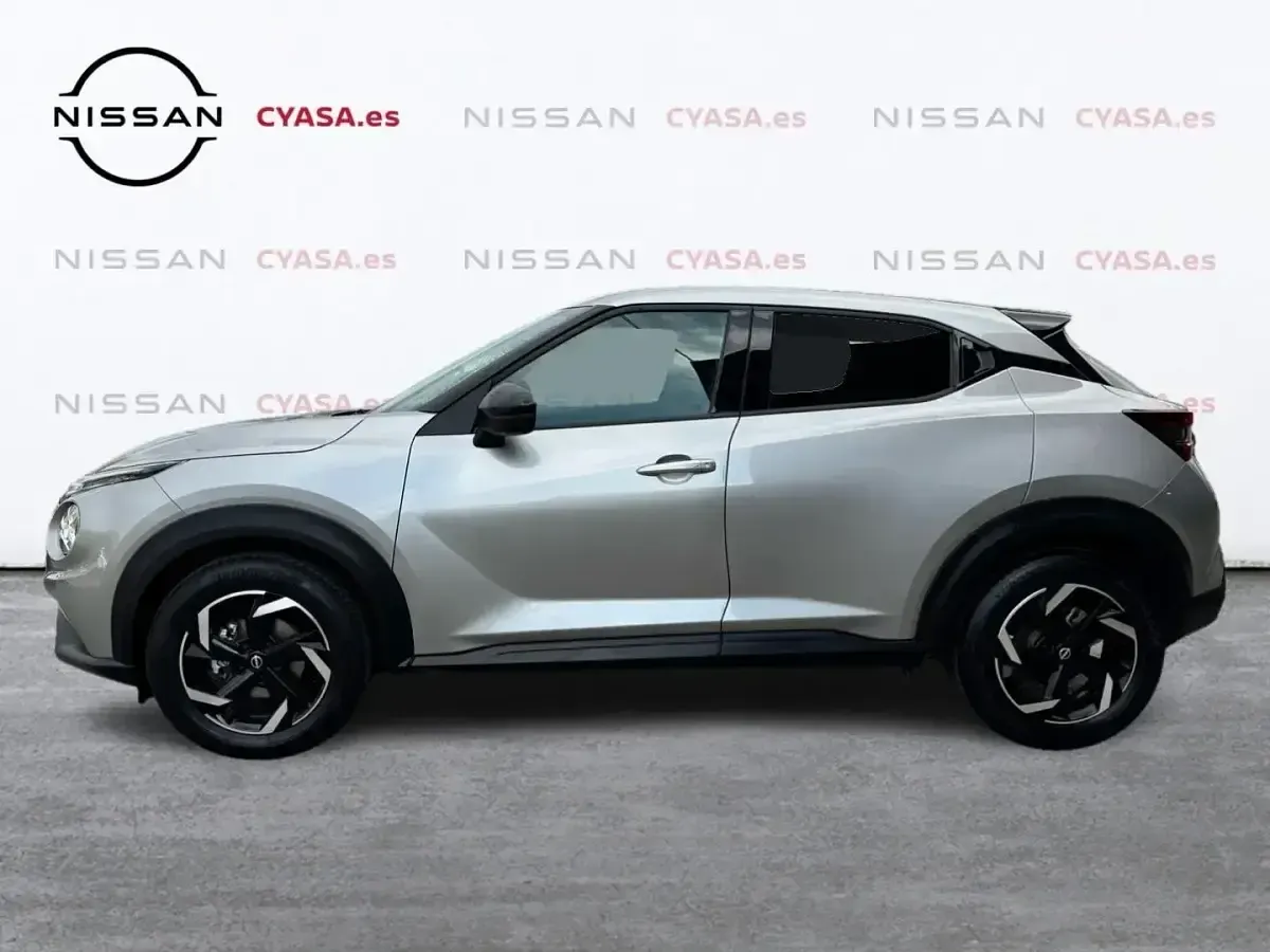 Używany Nissan Juke N-Connecta 114 KM (83 kW) 2024 Szary SUV