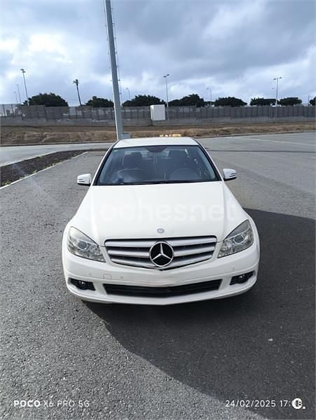 Usado Mercedes C180 156 CV (114 kW) 2010 Blanco Berlina