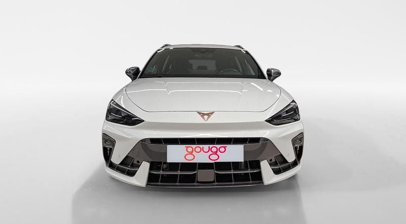 Usado Cupra Leon 150 CV (110 kW) 2024 Blanco Berlina