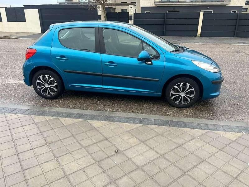 Azul Usado 2007 Peugeot 207 Utilitario | 3900 € (Precio justo) - Imagen 1/4