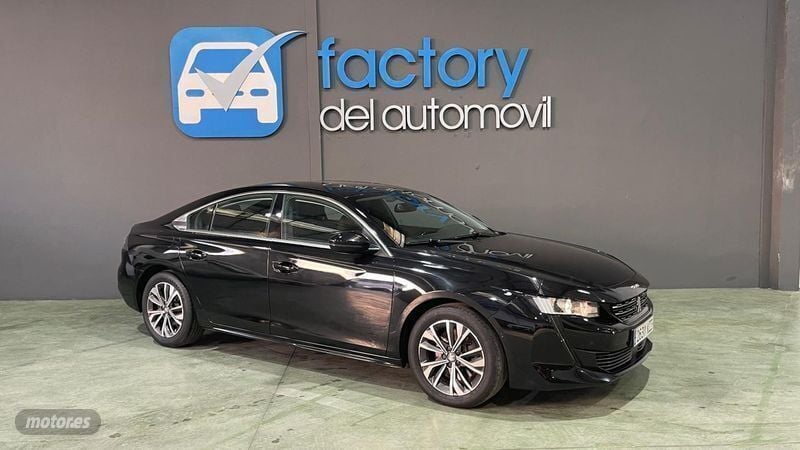 Usado Peugeot 508 Allure 160 CV (117 kW) 2019 Negro Berlina