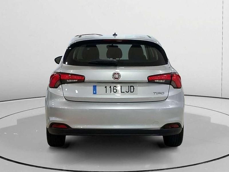 Usado Fiat Tipo Mirror 95 HP (69 kW) 2020 Cinzento Citadino