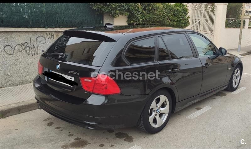 Negro Usado 2011 BMW 320 Efficient Dynamics Familiar | 5750 € (Super precio) - Imagen 1/4