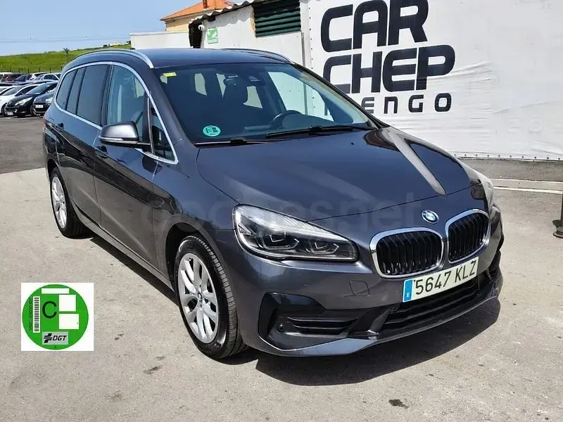 Usado BMW 218 150 CV (110 kW) 2018 Negro Familiar