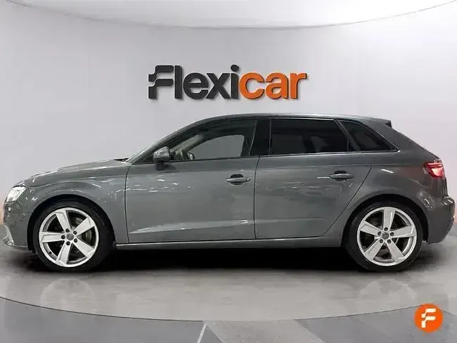 Usado Audi A3 184 CV (135 kW) 2017 Gris Utilitario