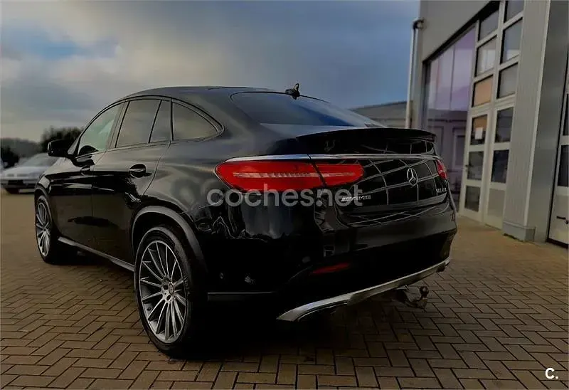 Käytetty Mercedes GLE450 AMG AMG 367 HP (269 kW) 2017 Musta Coupe - kaksiovinen