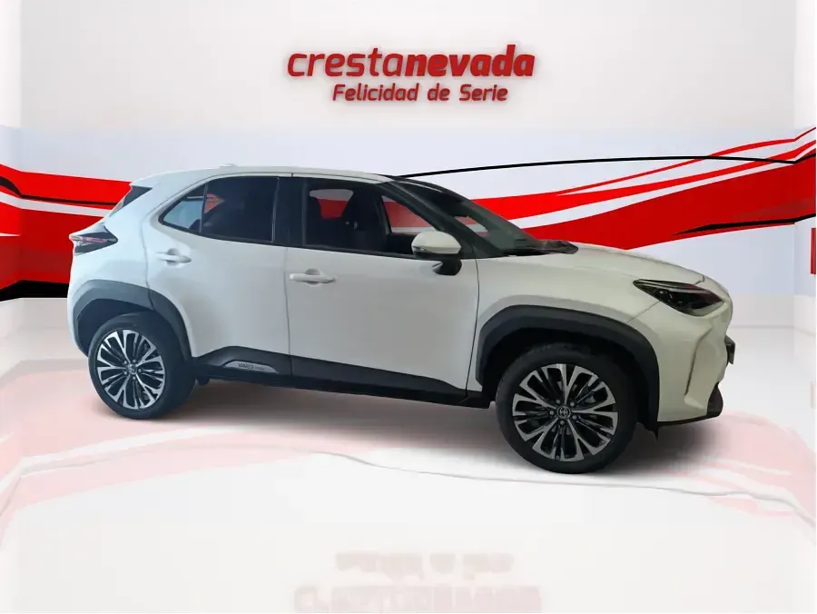 Usado Toyota Yaris Cross Edition 120 CV (88 kW) 2023 SUV