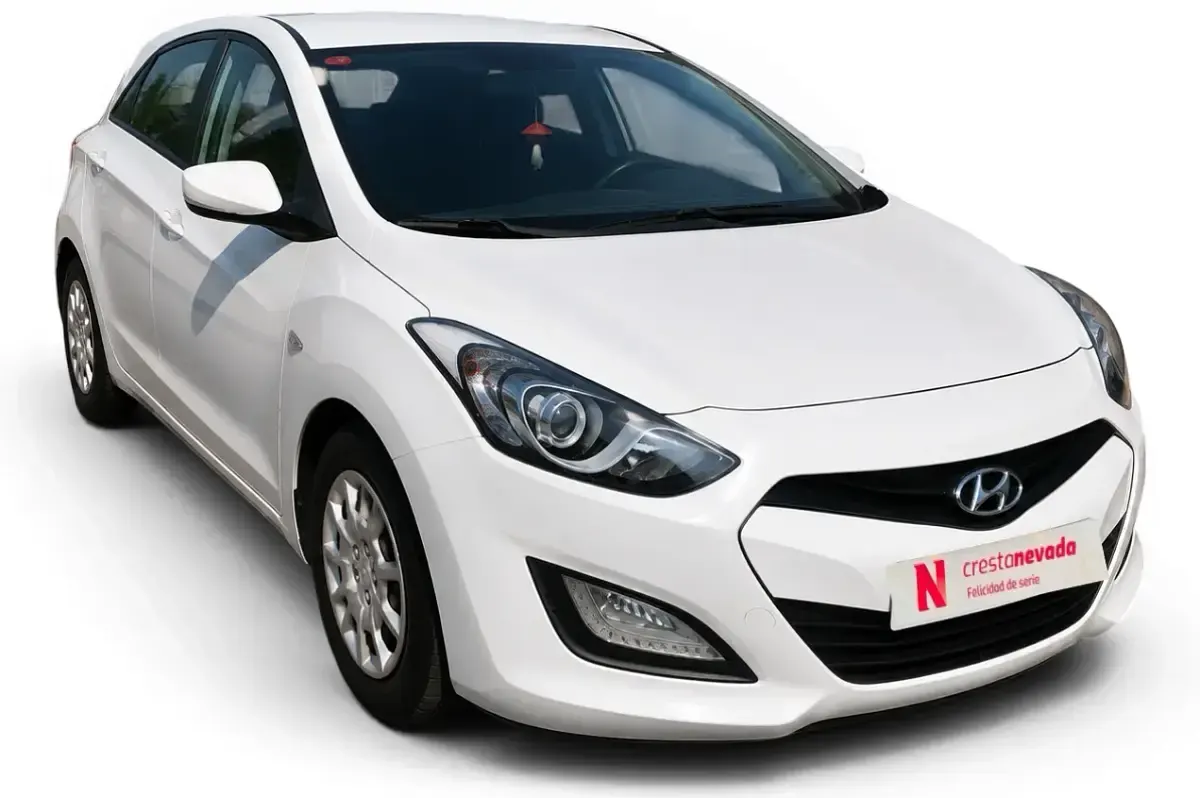 Usado Hyundai i30 99 CV (72 kW) 2014 Blanco