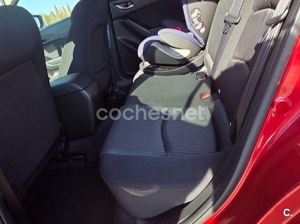 Usado Mazda 3 Luxury 150 CV (110 kW) 2015 Granate Berlina