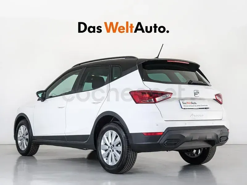 Usado Seat Arona Style 115 CV (84 kW) 2025 Blanco SUV
