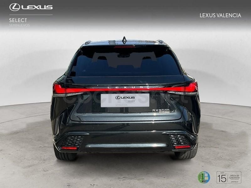 Usado Lexus RX500h Sport Line 371 CV (272 kW) 2025 Negro SUV