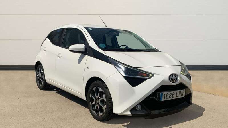 Usado 2021 Toyota Aygo Sport Utilitario | 10.884 € (Precio justo) - Imagen 1/4