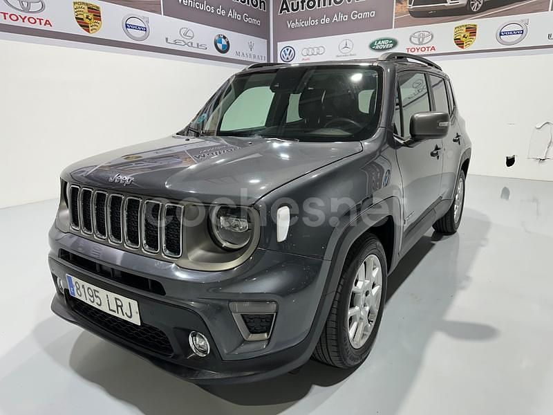 Usado Jeep Renegade Limited 150 CV (110 kW) 2021 Gris / plata SUV