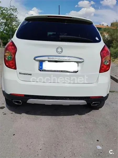 Usado SsangYong Korando Premium Plus 149 CV (109 kW) 2012 Blanco SUV