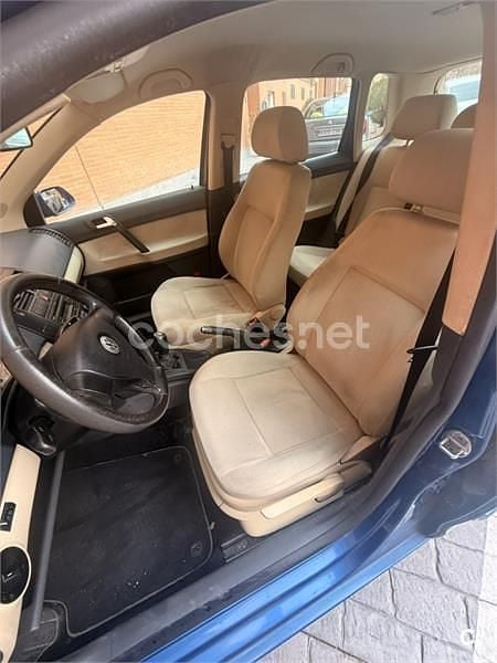 Usado VW Polo Advance 100 CV (73 kW) 2006 Azul Berlina