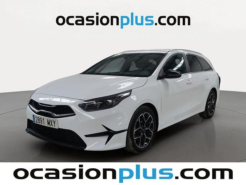 Blanco Usado 2025 Kia Ceed Style Utilitario | 18.819 € (Super precio) - Imagen 1/4