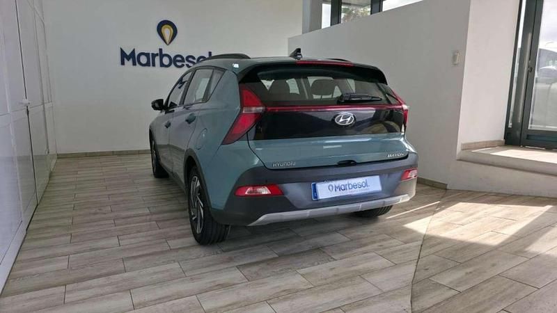 Usado Hyundai Bayon 84 CV (61 kW) 2021 Verde SUV