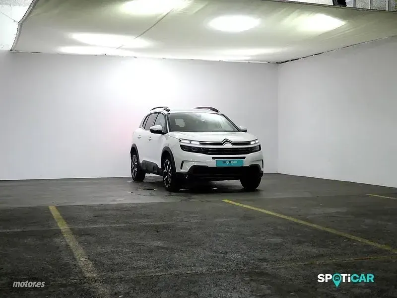 Usado Citroën C5 Aircross Shine 131 CV (96 kW) 2021 Blanco SUV