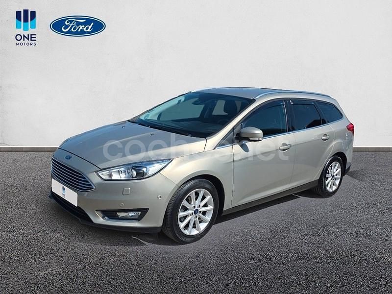 Beige Usado 2015 Ford Focus Titanium Familiar | 8500 € (Un poco caro) - Imagen 1/4