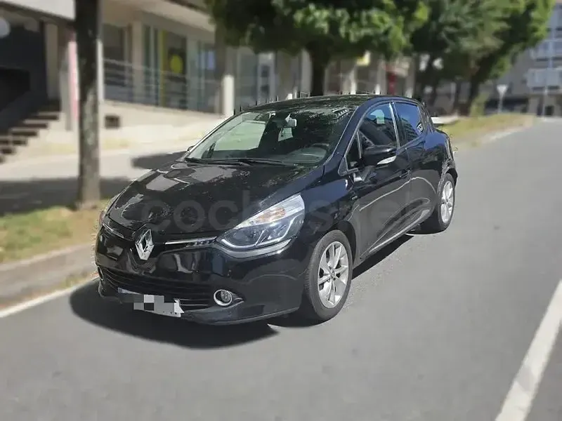 Usado Renault Clio IV Zen 90 CV (66 kW) 2016 Negro Berlina