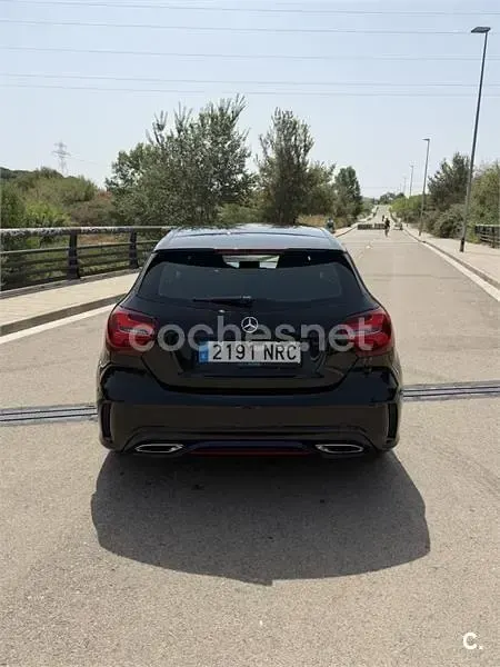 Usado Mercedes A250 218 CV (160 kW) 2018 Negro Berlina