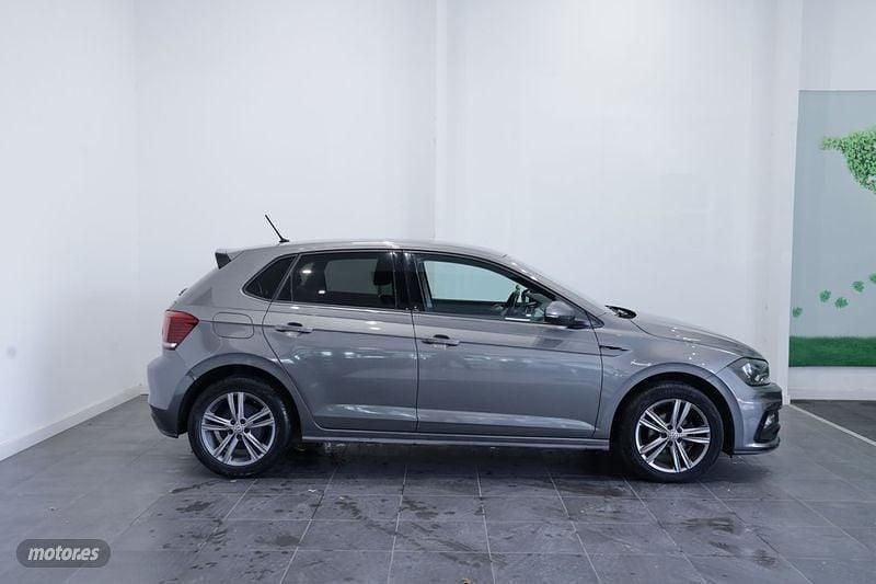 Usado VW Polo R-line 95 CV (69 kW) 2020 Gris Berlina
